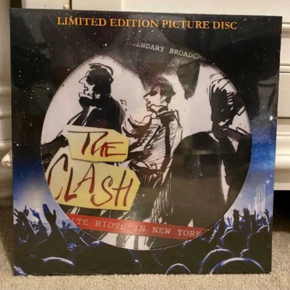 The Clash White Riots In New York Picture Disc ~ Numb/Ltd Ed of 500 ~New/Sealed! - Picture 2 of 2
